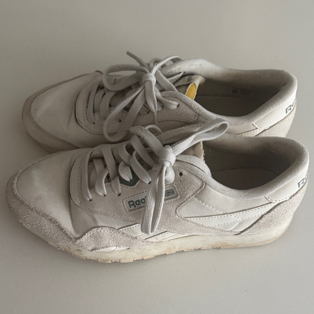 Reebok Men's Cream Athletic Shoes